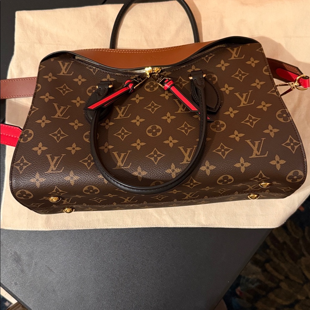 Louis Vuitton Tuileries Tote Monogram Handbag - Picture 6 of 12